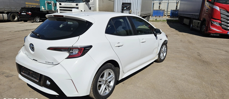 Toyota Corolla cena 59700 przebieg: 27800, rok produkcji 2021 z Biłgoraj małe 46